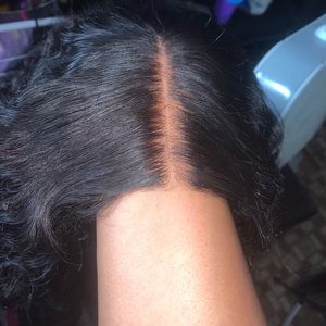 20 inch deep curly closure wig